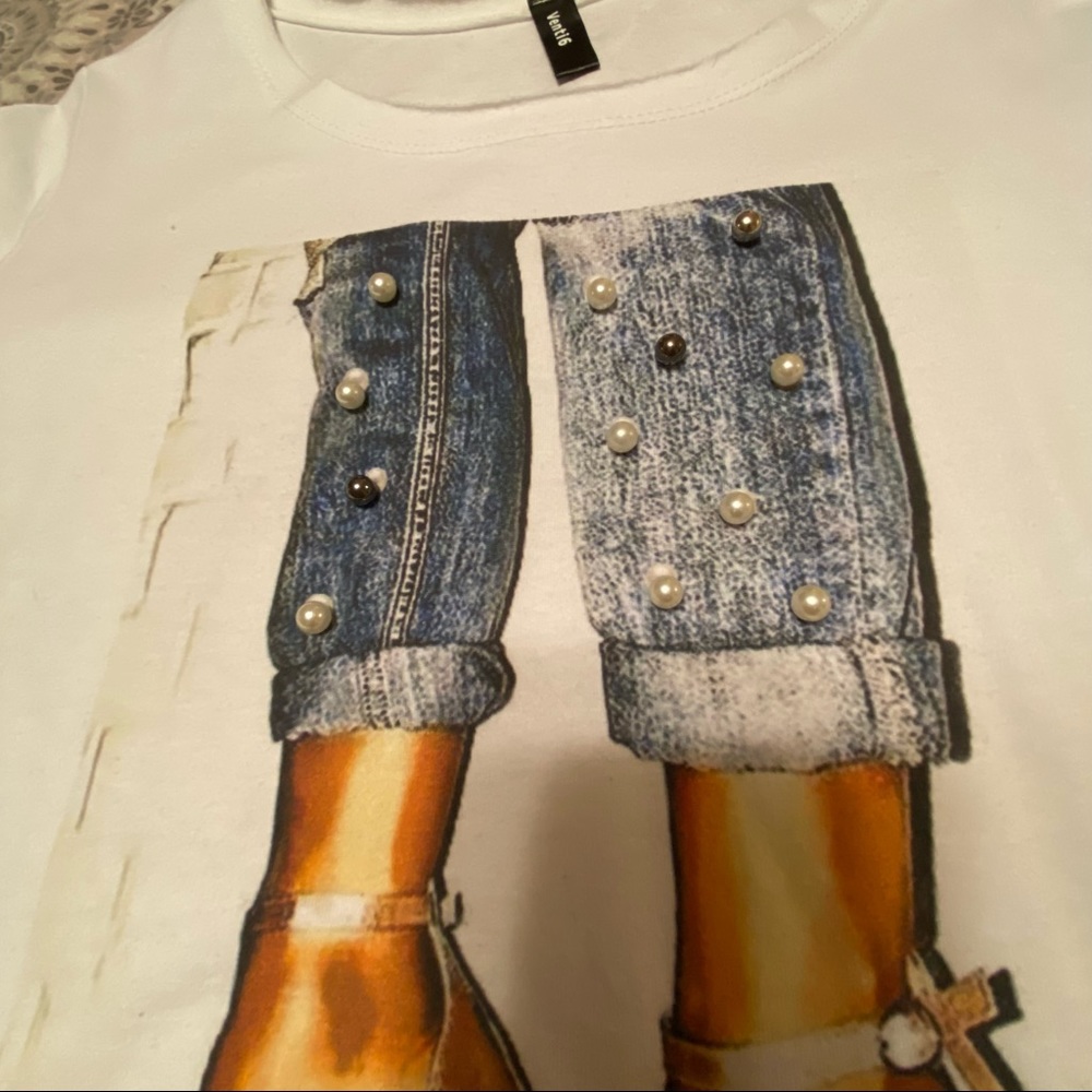 3D Pearl & Rhinestone Tee💎 - Picture 4 of 5